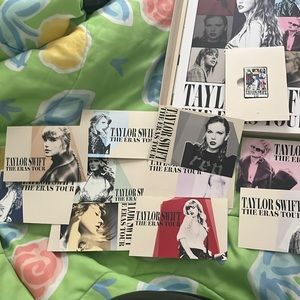 Taylor Swift POSTCARDS ONLY